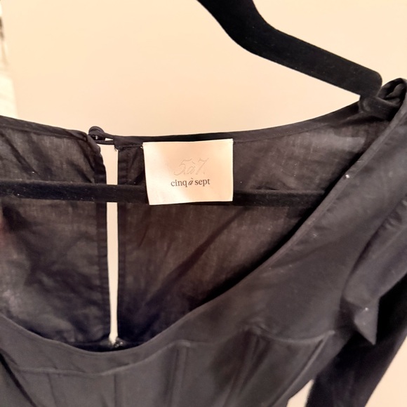Cinq A Sept Black Top | LIKE NEW - Picture 2 of 4